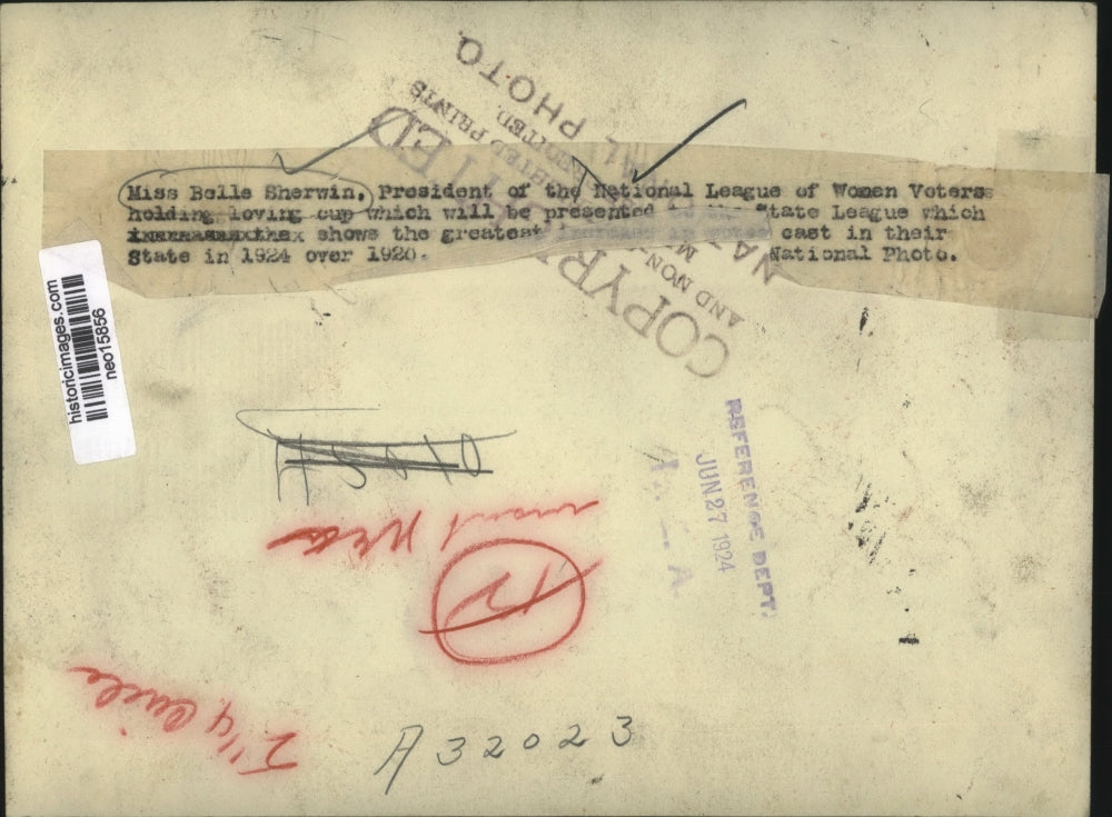 1924 Press Photo Belle Sherwin with National League Women Voters Trophy