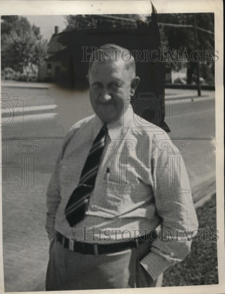 1928 Press Photo Mayor I.J. Kennedy of Cuyohoga Heights - neo16018