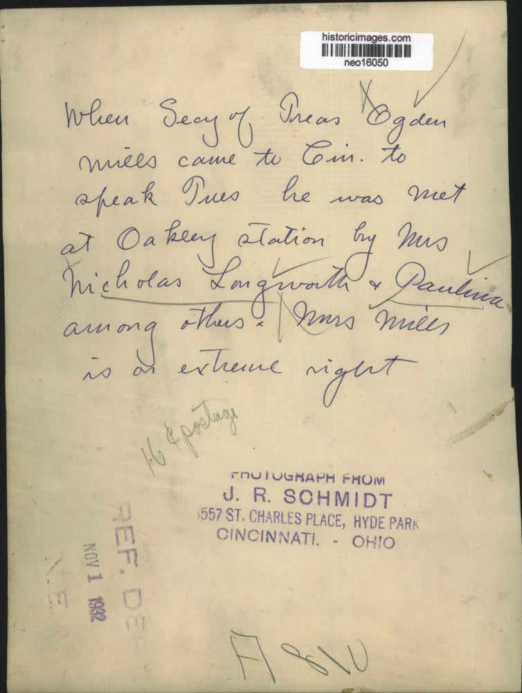 1932 Press Photo Secretary of Treasury Ogden Greeted by Mrs Nicholas Longworth