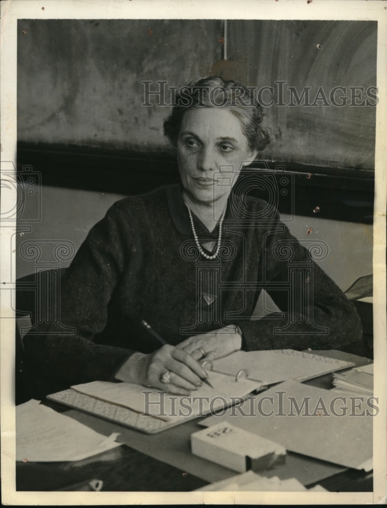 1935 Press Photo Mrs Ada Hopkins Aime sister of Harry Hopkins Relief Chief