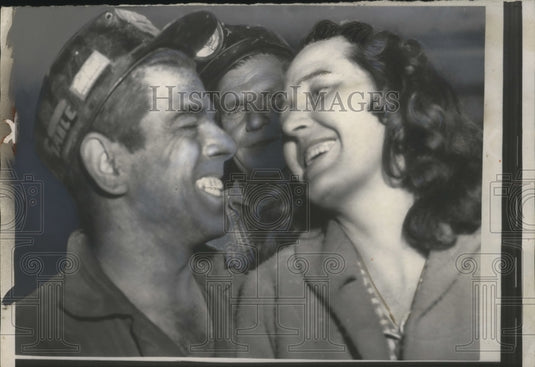 1957 Press Photo Mr & Mrs Fred Sable he was miner trapped at Steubenville Ohio