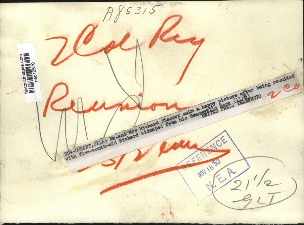 1953 Press Photo Mr & Mrs Richard Stammer & bay Richard returned from kidnap