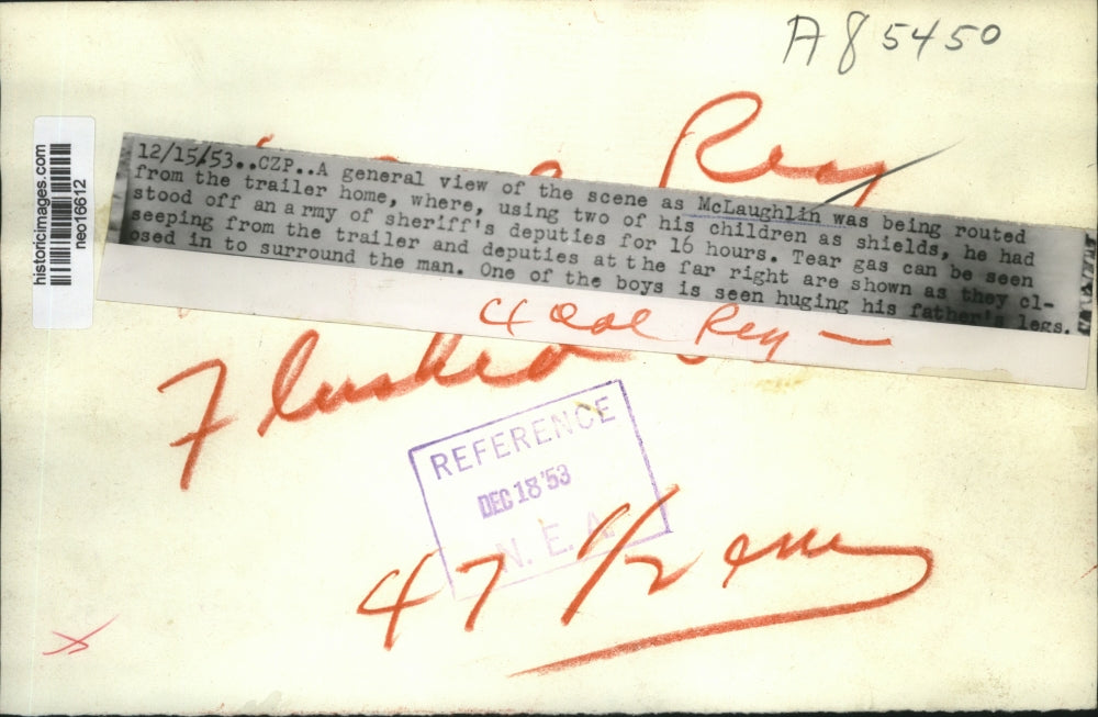 1953 Press Photo Scene of McCaughlin Trailer Home Police Standoff - neo16612