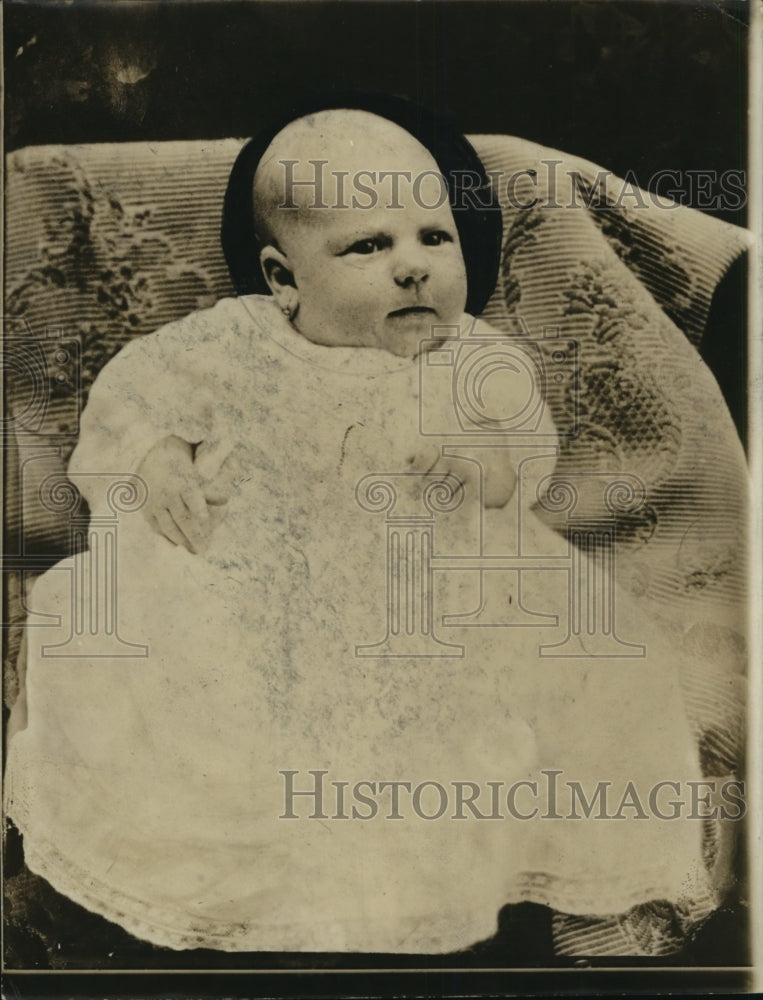 1918 Press Photo Baby Marian Rossy kidnapped by actress Blossom Harris