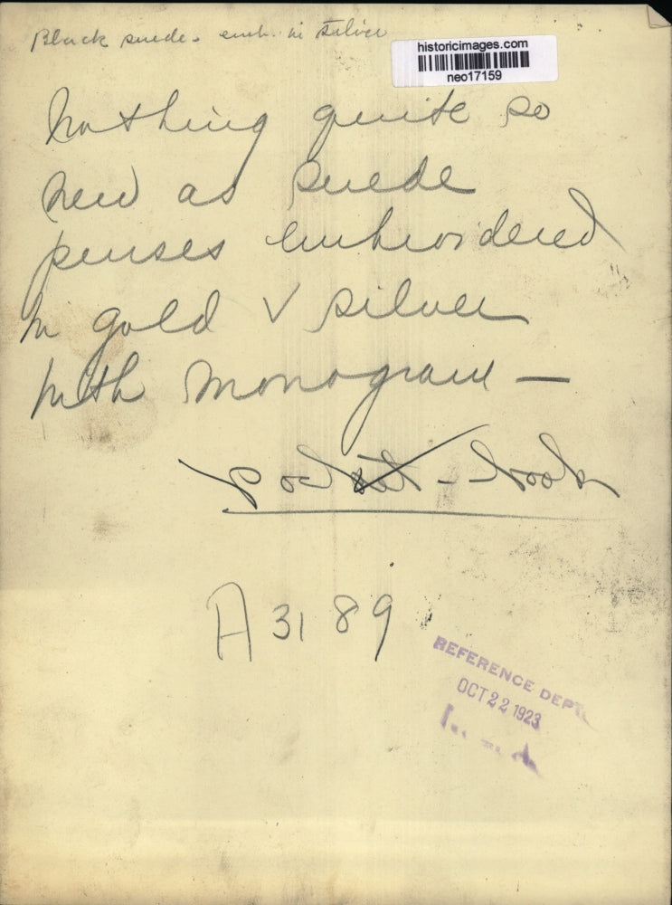 1923 Press Photo Pocket bookpurse with monogram initials - neo17159