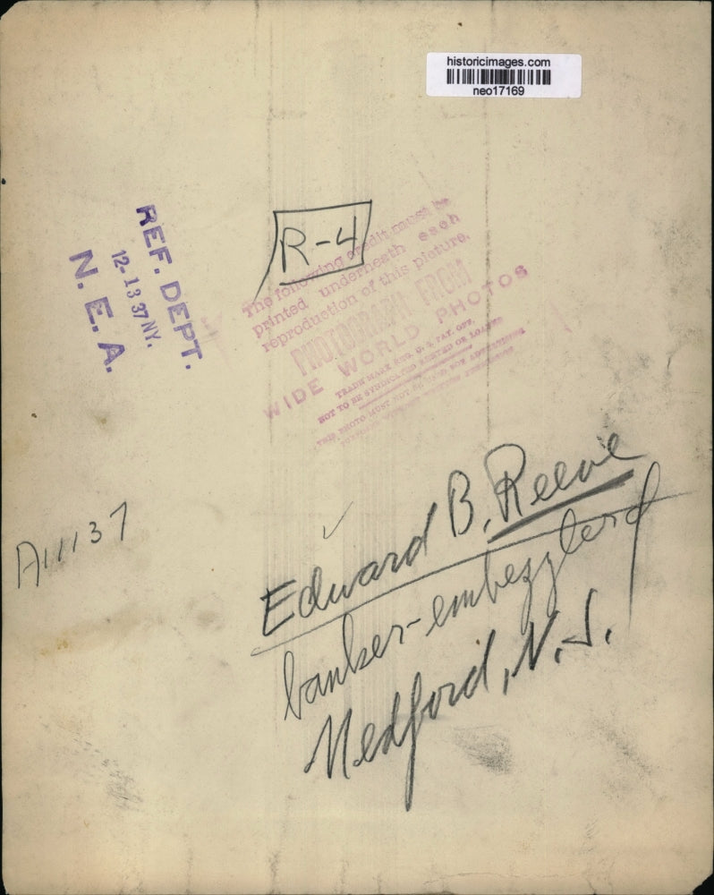 1937 Press Photo Edward B Reeve Medford NJ banker & embezzler - neo17169