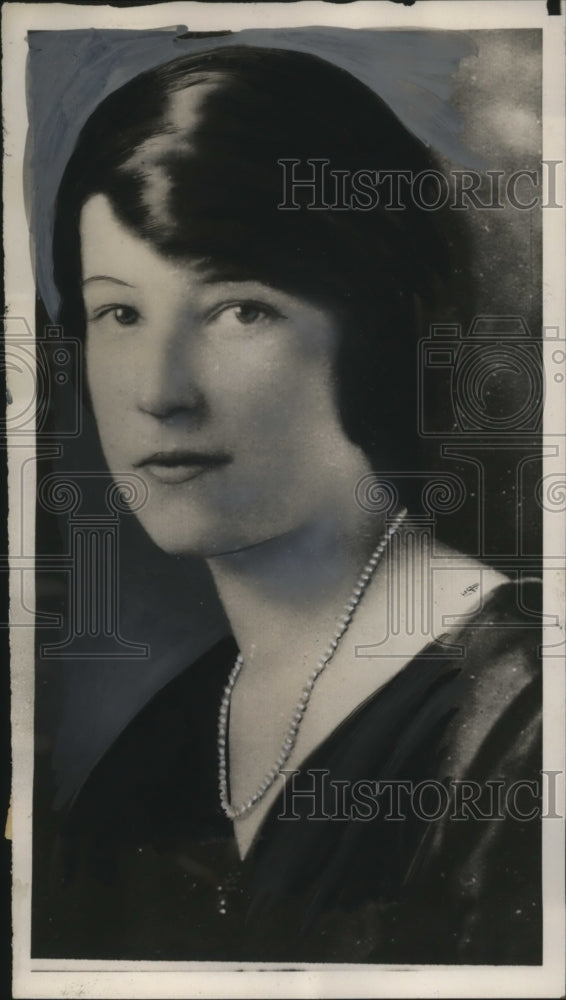 1940 Press Photo Mrs. Elizabeth Deagan arrested by Germans at American Embassy