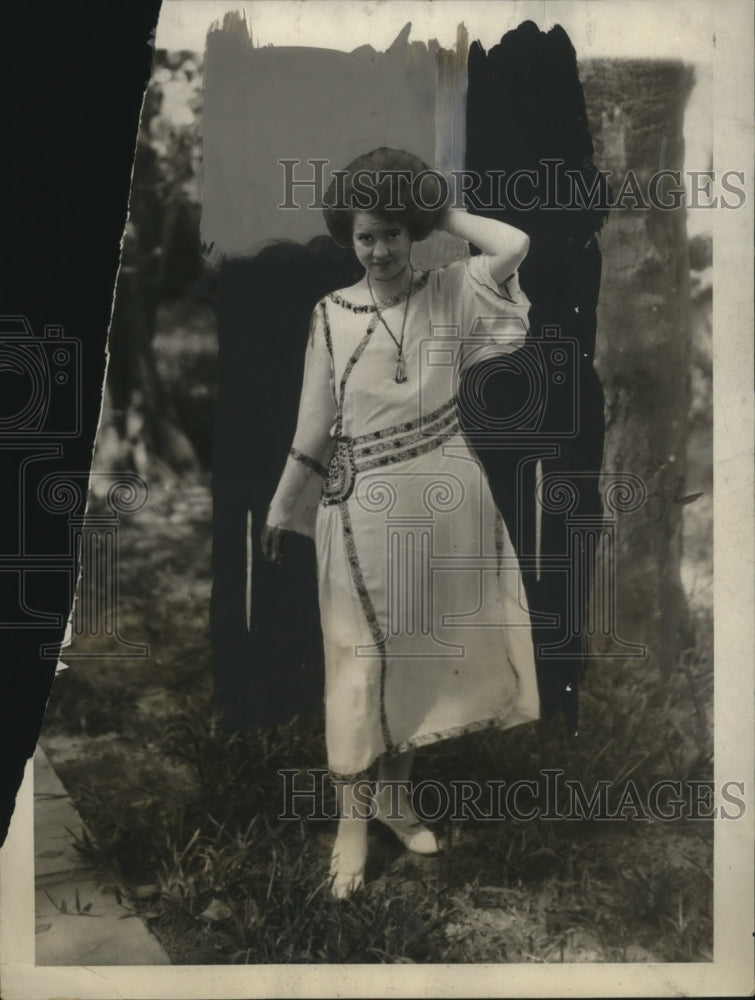 1923 Press Photo Mrs. Hoseph Truit Talbert New York Society WOman - neo17688