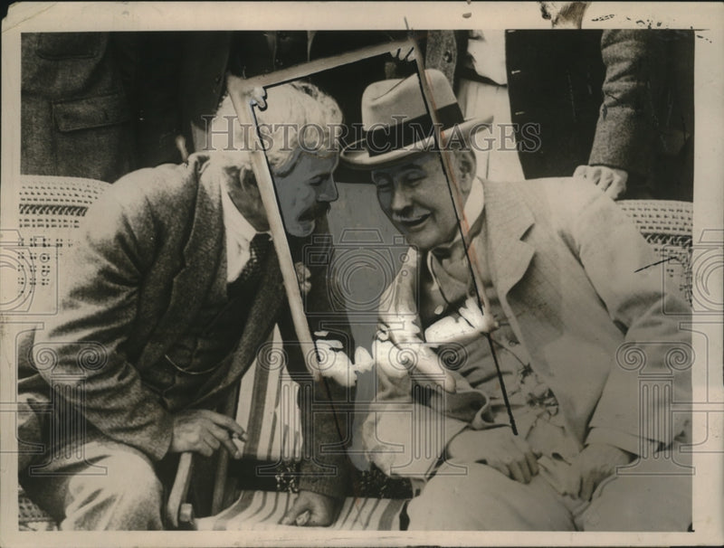 Load image into Gallery viewer, 1924 Press Photo Mr. Ramsey MacDonald &amp; Mrs. T.F. O'Conner at Lady Henry's Party
