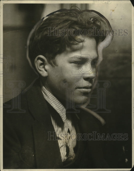 1923 Press Photo Glenn Scott rode in strangers auto & gun battle - neo18518
