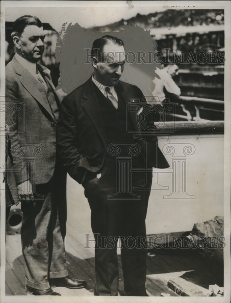 1934 Press Photo Charles L. Smith & George F. Howard at Smith Cove, Seattle
