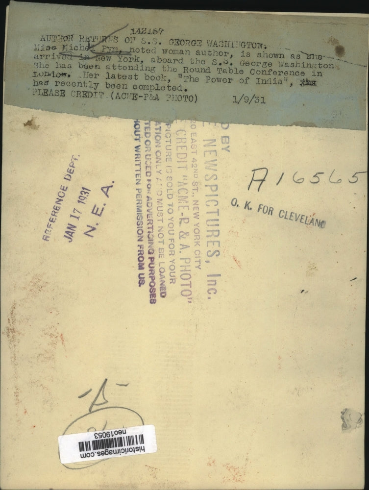 Load image into Gallery viewer, 1931 Press Photo Michel Pym noted author of The Power of India arrives NYC
