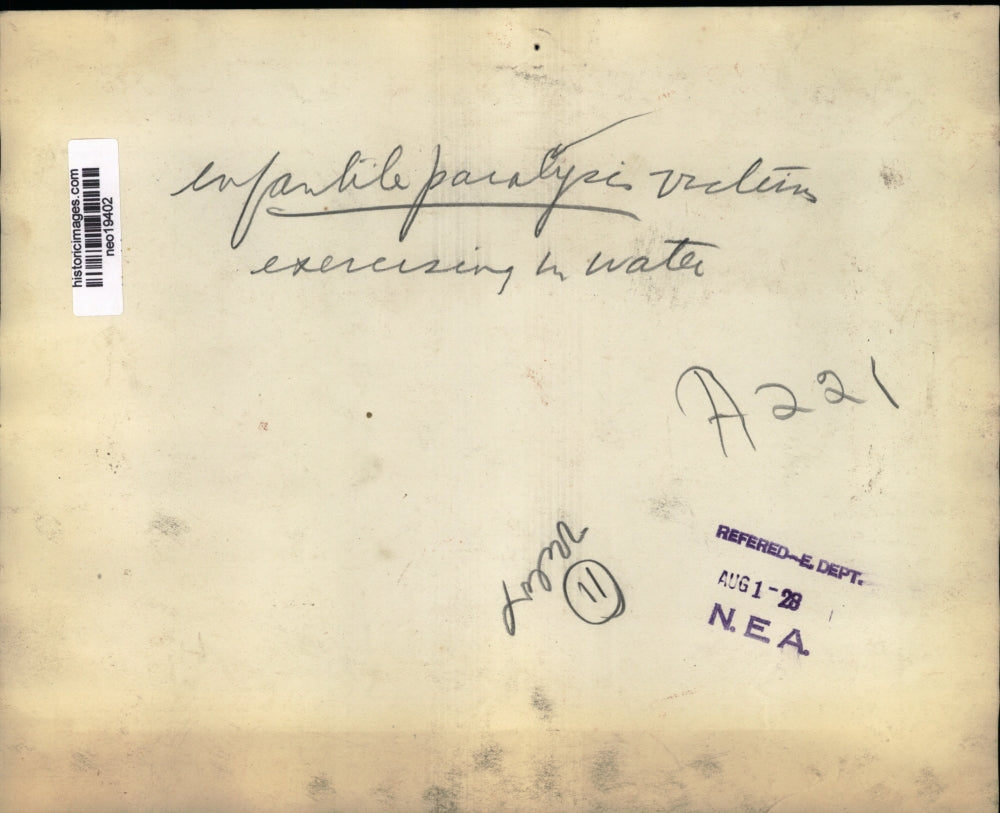 1928 Press Photo Infantile Paralysis Victims Exercising in Water - neo19402