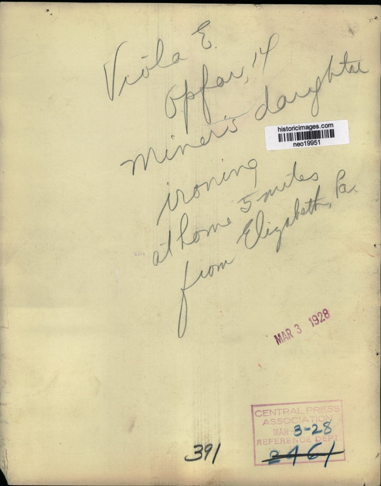 1928 Press Photo Viola Opfar, Miner's Daughter in Elizabeth, Pennsylvania