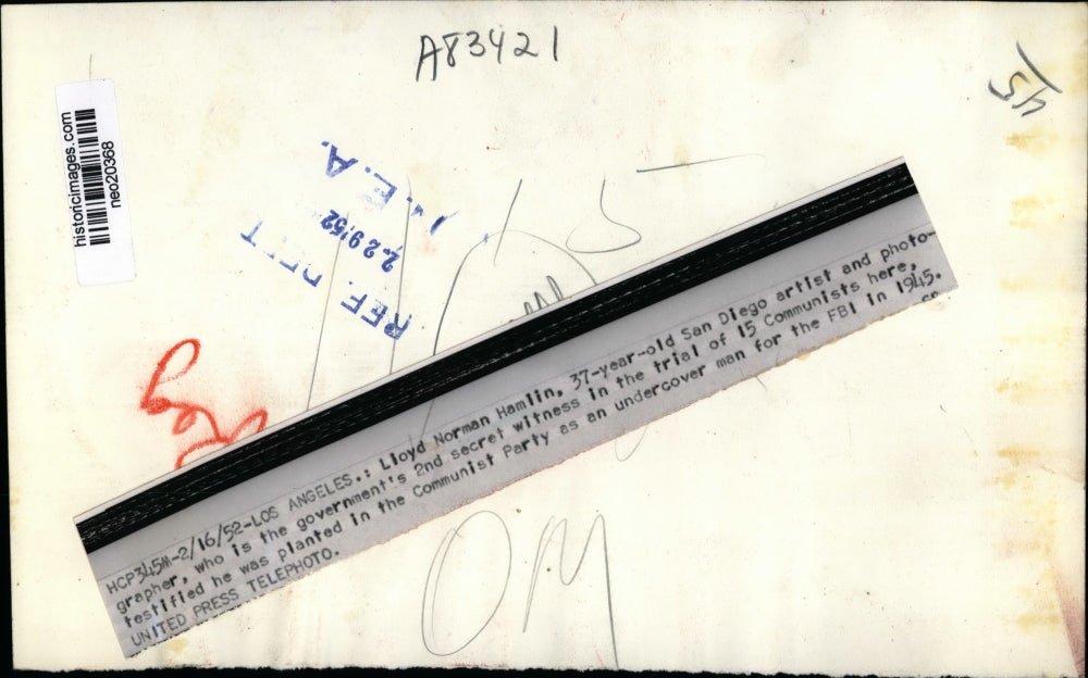 1952 Press Photo Lloyd Normal Hamlin, Artist, Planted as Anti-Commie Narc in '45