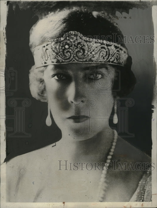 1929 Press Photo Queen Elizebethe Blegium on her 53rd birthday at Laeken