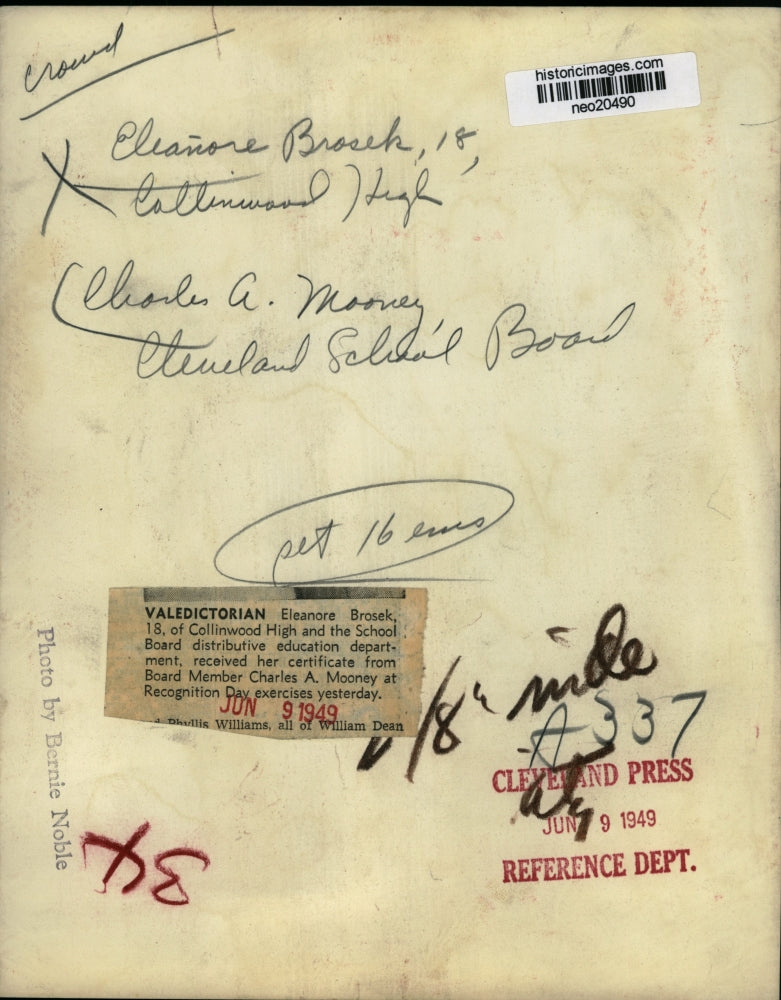 1949 Press Photo Eleanore Brosek of Collinwood High Receives Certificate