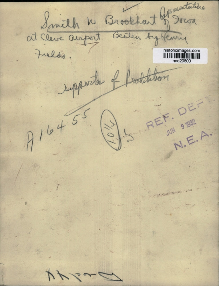 1932 Press Photo Smith W. Brookhart Representative of Iowa at Cleveland Airport