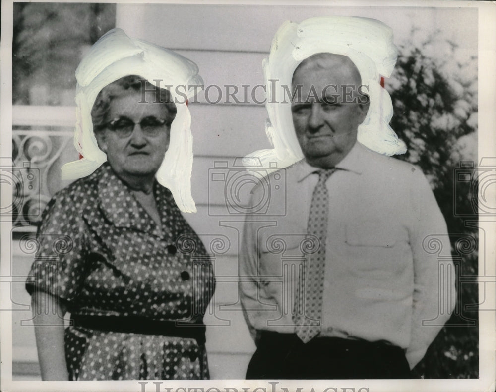 1952 Press Photo Mr & Mrs Adam Lewandowski 50th anniversary in Cleveland