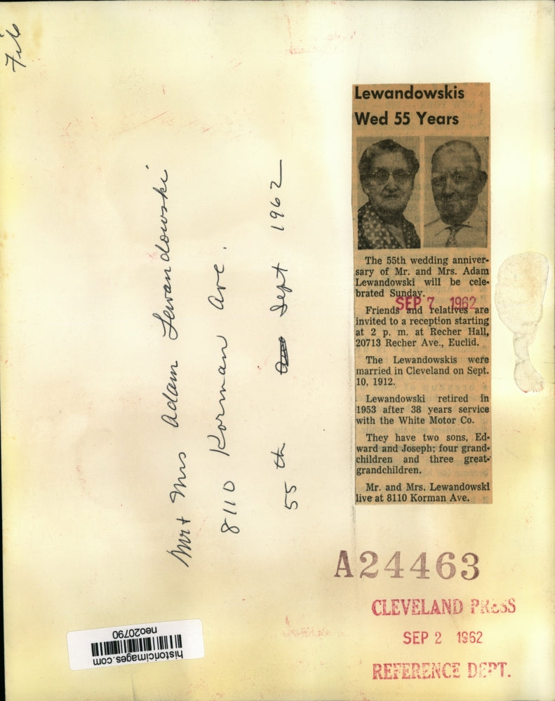 1952 Press Photo Mr & Mrs Adam Lewandowski 50th anniversary in Cleveland