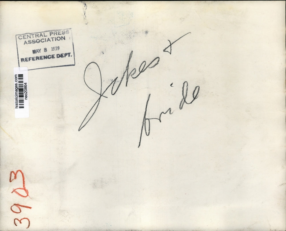 1939 Press Photo Jikes & Bride - neo20864