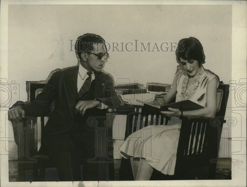 Load image into Gallery viewer, 1930 Press Photo Armand Bicsea blind student is read to by Sara Martinez

