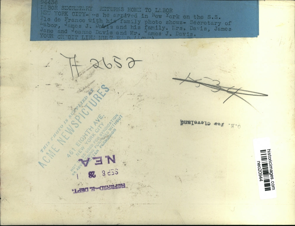 1928 Press Photo Labor Secy James Davis Returns Home to Family in NYC