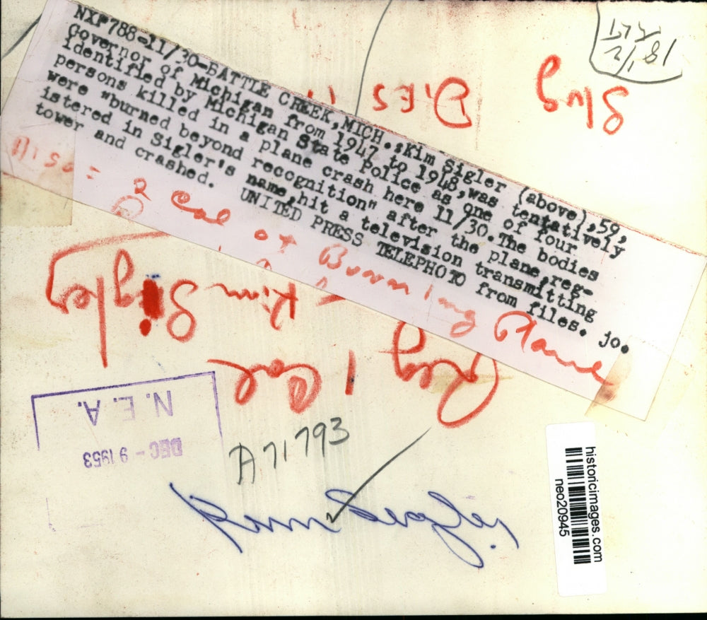 1953 Press Photo Former MI Gov Kim Sigler's Body Identified by Police