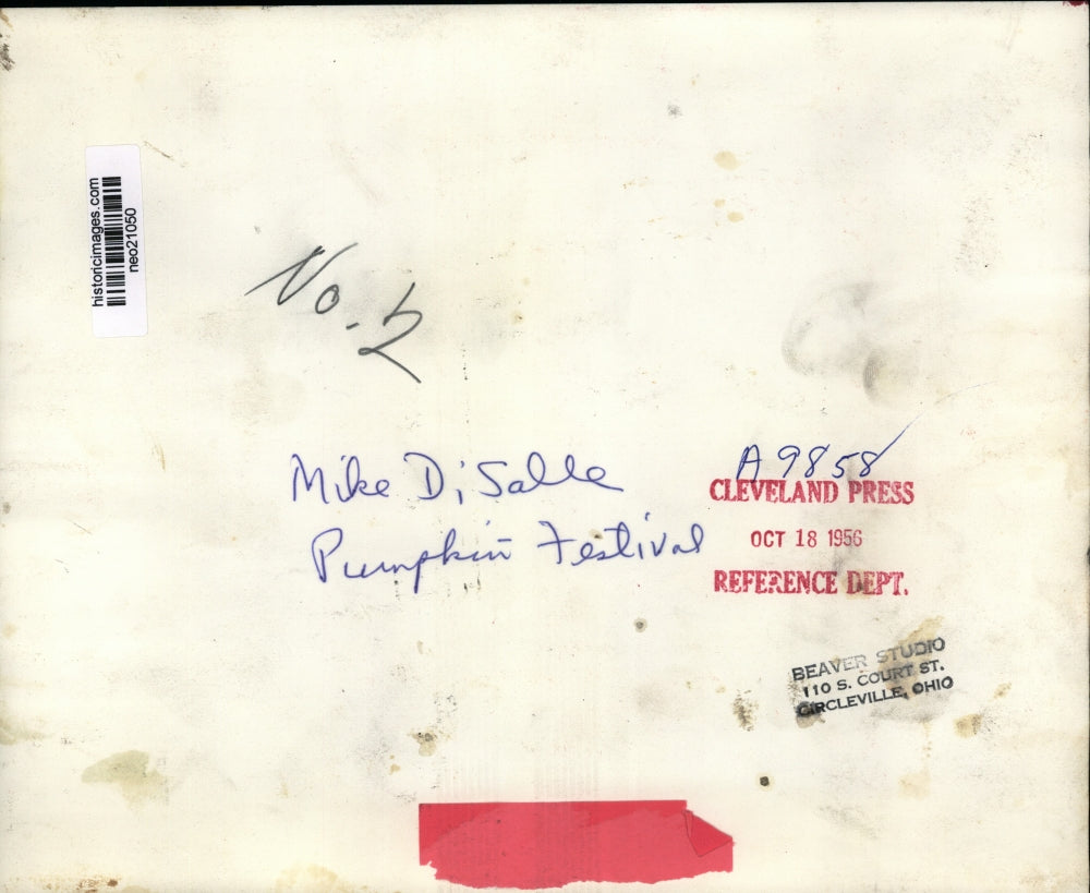 1956 Press Photo Mike DiSalle at Pumpkin Festival - neo21050