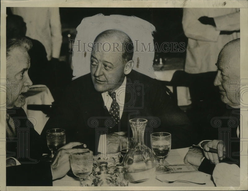 Load image into Gallery viewer, 1936 Press Photo Jas Wadsoth - neo21100
