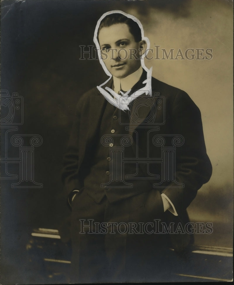 Load image into Gallery viewer, 1920 Press Photo Maurice Duhamel, The Evening Star Managing Editor - neo21157
