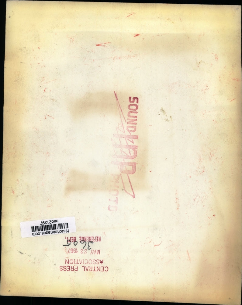 1957 Press Photo US Ambassador Henry Cabot Lodge & Christian Pineau at UN