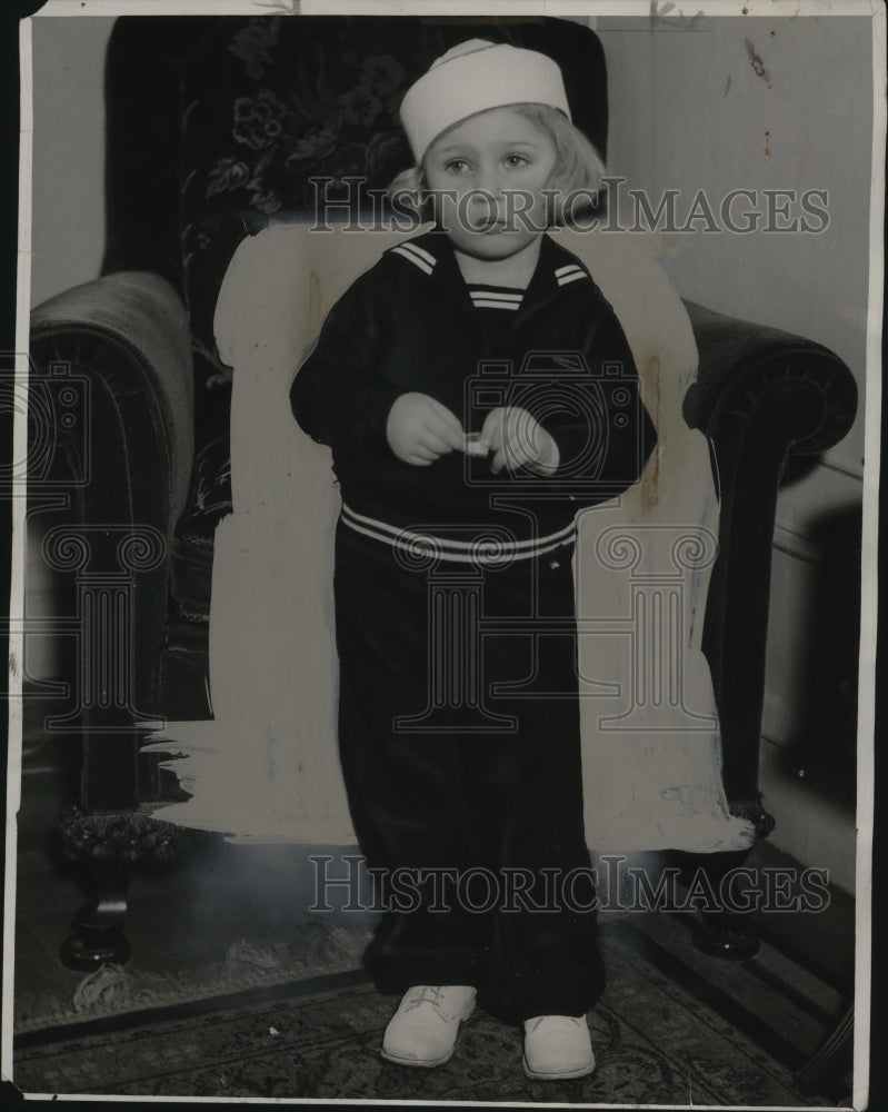 1936 Press Photo Maufred Huptmaun in Sailors Uniform - neo21608