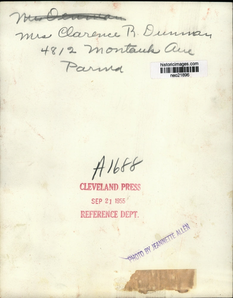 1955 Press Photo Mrs. Clarence R. Dunman - neo21896