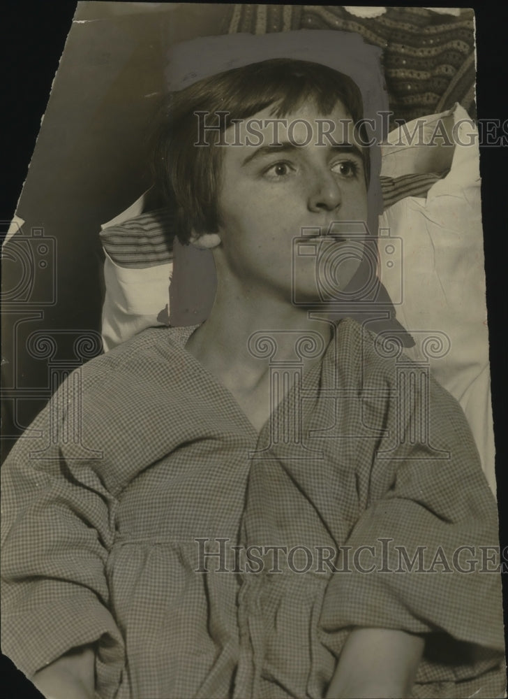 1924 Press Photo Mystery Girl found near Union Station - neo21904