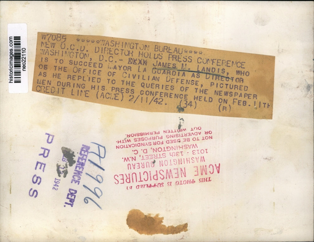 1942 Press Photo James M. Landis Dir. of Office of Civilian Defense press Conf