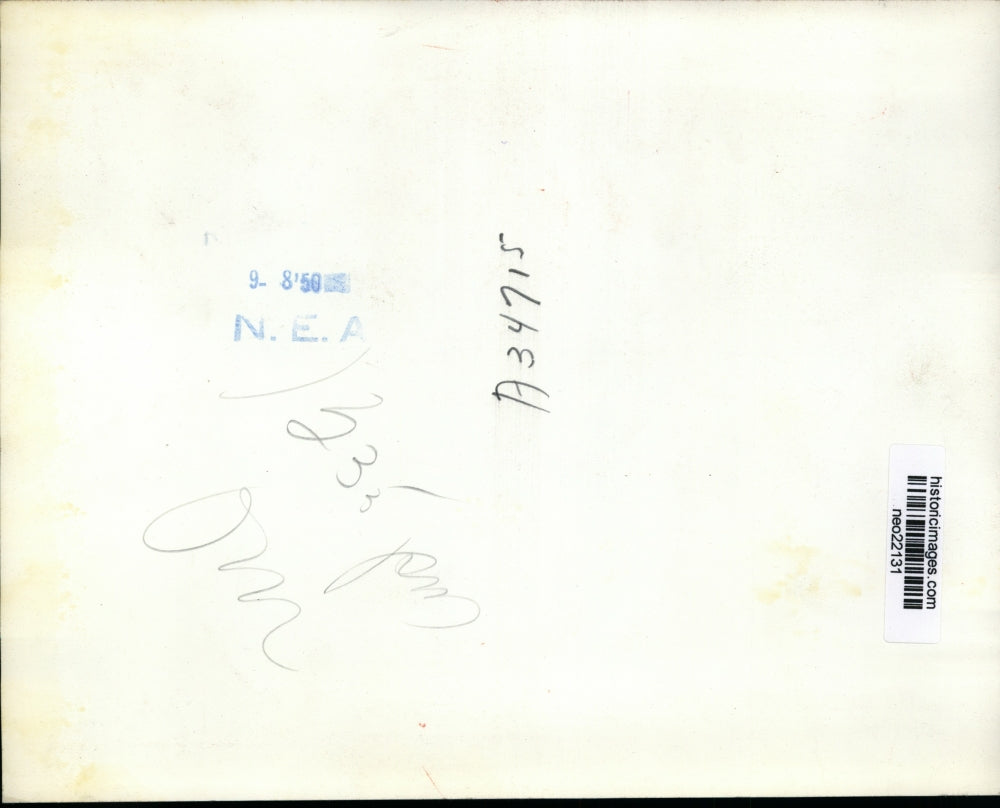 1950 Press Photo Cinncinati workmen remove bodies from cave in in Ohio