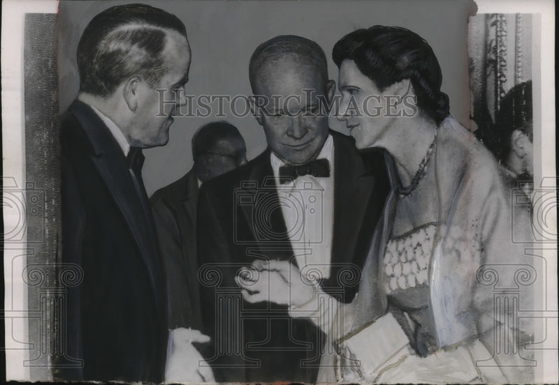 Load image into Gallery viewer, 1955 Press Photo Eisenhower listens to a conversation with Petitpierre, Willis
