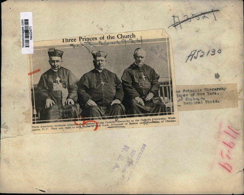 Load image into Gallery viewer, 1924 Press Photo Hayes, O'Connell, Mudelein American Cardinals Catholic Univ.
