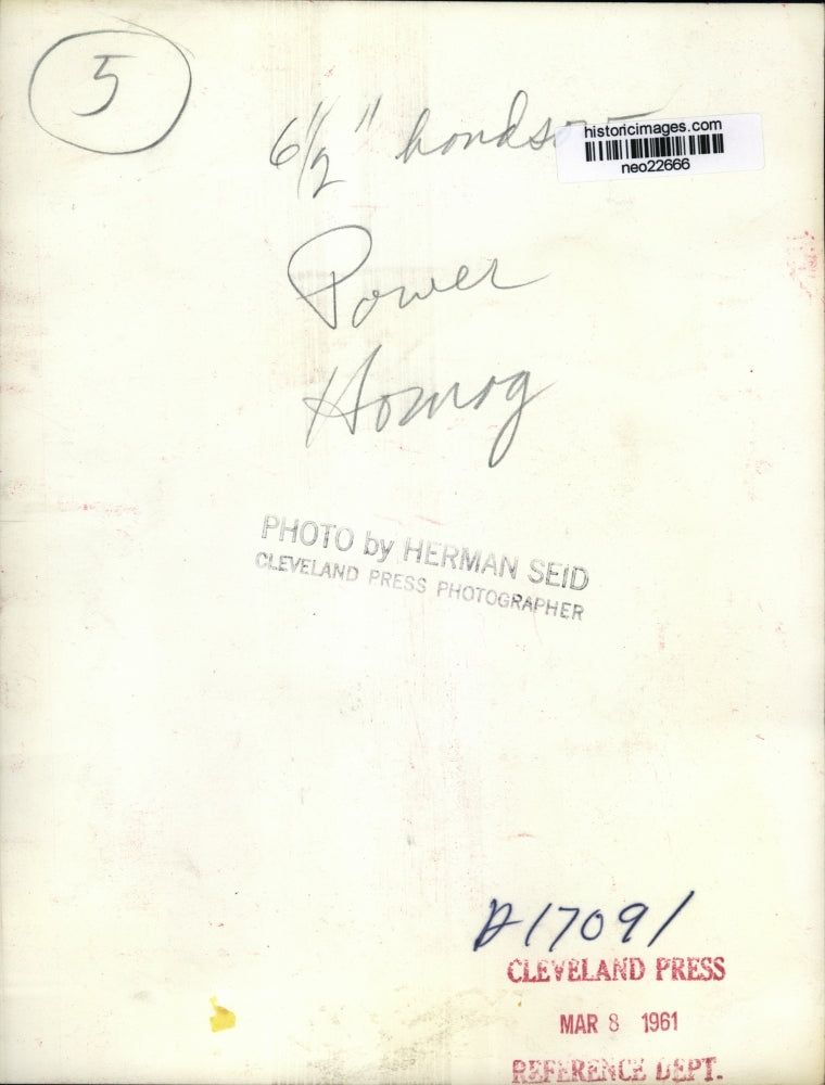 1961 Press Photo 6 1/2" Circular Power Saw (Handsaw) - neo22666