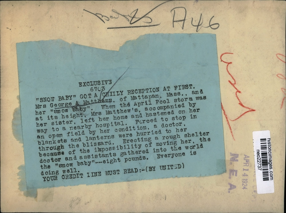 1924 Press Photo Mrs George A Matthews Mattapan MA with her snow baby