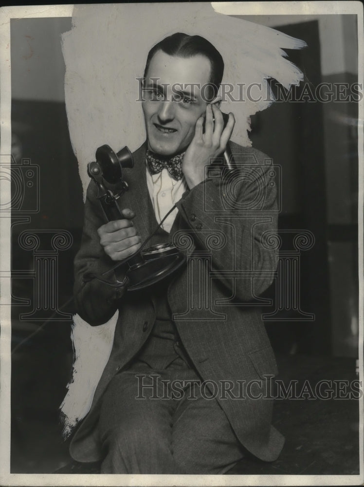 Load image into Gallery viewer, 1928 Press Photo Andrew A Pratt wife nee Edna Eastwood to seek divorce
