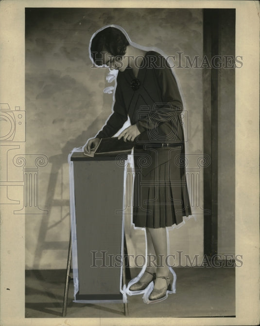 1928 Press Photo Best & Co. New York Box Pleated skirt - neo22957