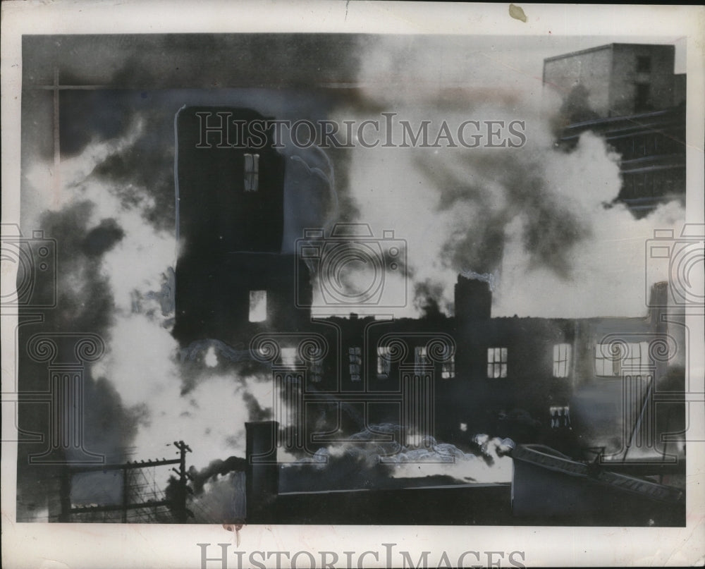 1954 Press Photo Worst Fire in Winnipeg History Sweeps 2 Blocks - neo23568