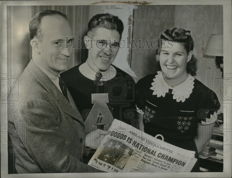 Load image into Gallery viewer, 1940 Press Photo Gilbert Dodds Winner of Lansing, MI Cross Country Run
