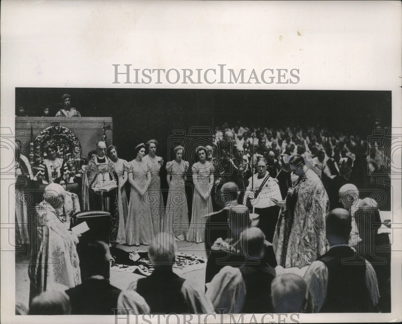 Load image into Gallery viewer, 1953 Press Photo Coronation ceremony of King George VI of England - neo23738
