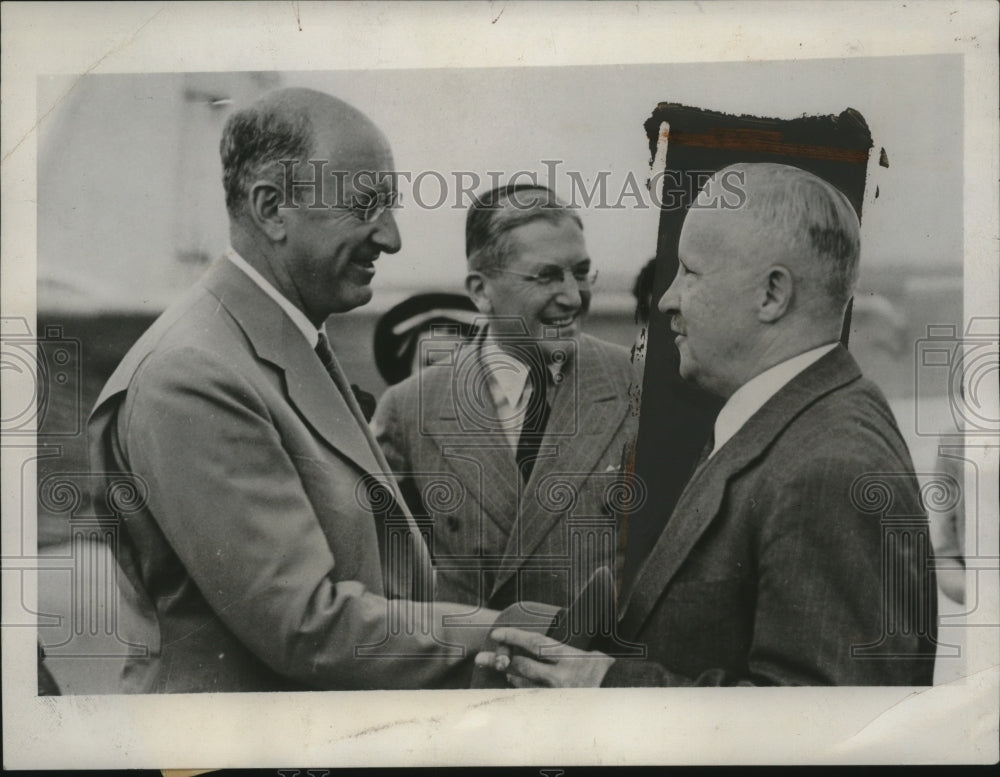 1939 Press Photo Henry Morgenthau Treasury Secretary, Mr Schantz of Finlnd