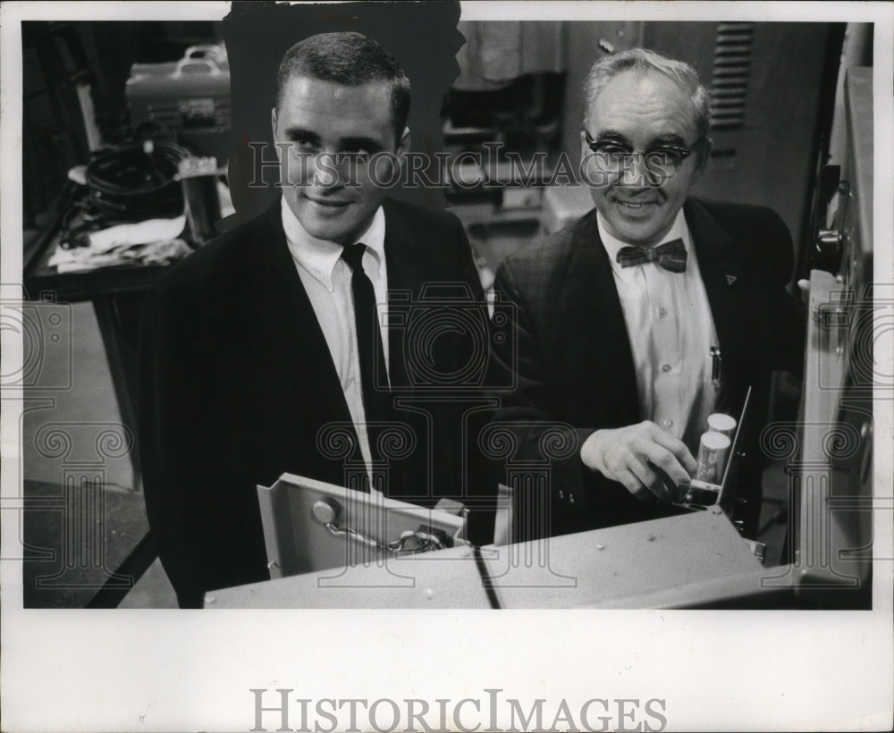 1965 Press Photo Albert A> Ware - neo23998