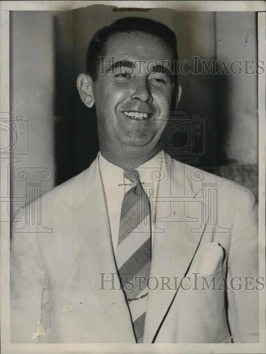 1938 Press Photo Donald Wakefield Smith at the White House - neo24336