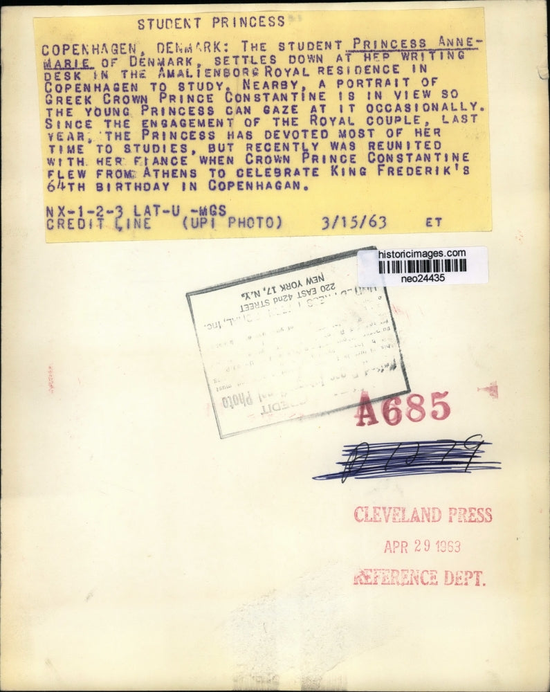 1953 Press Photo Princess Anne Marie of Denmark at her desk in Copenhagen